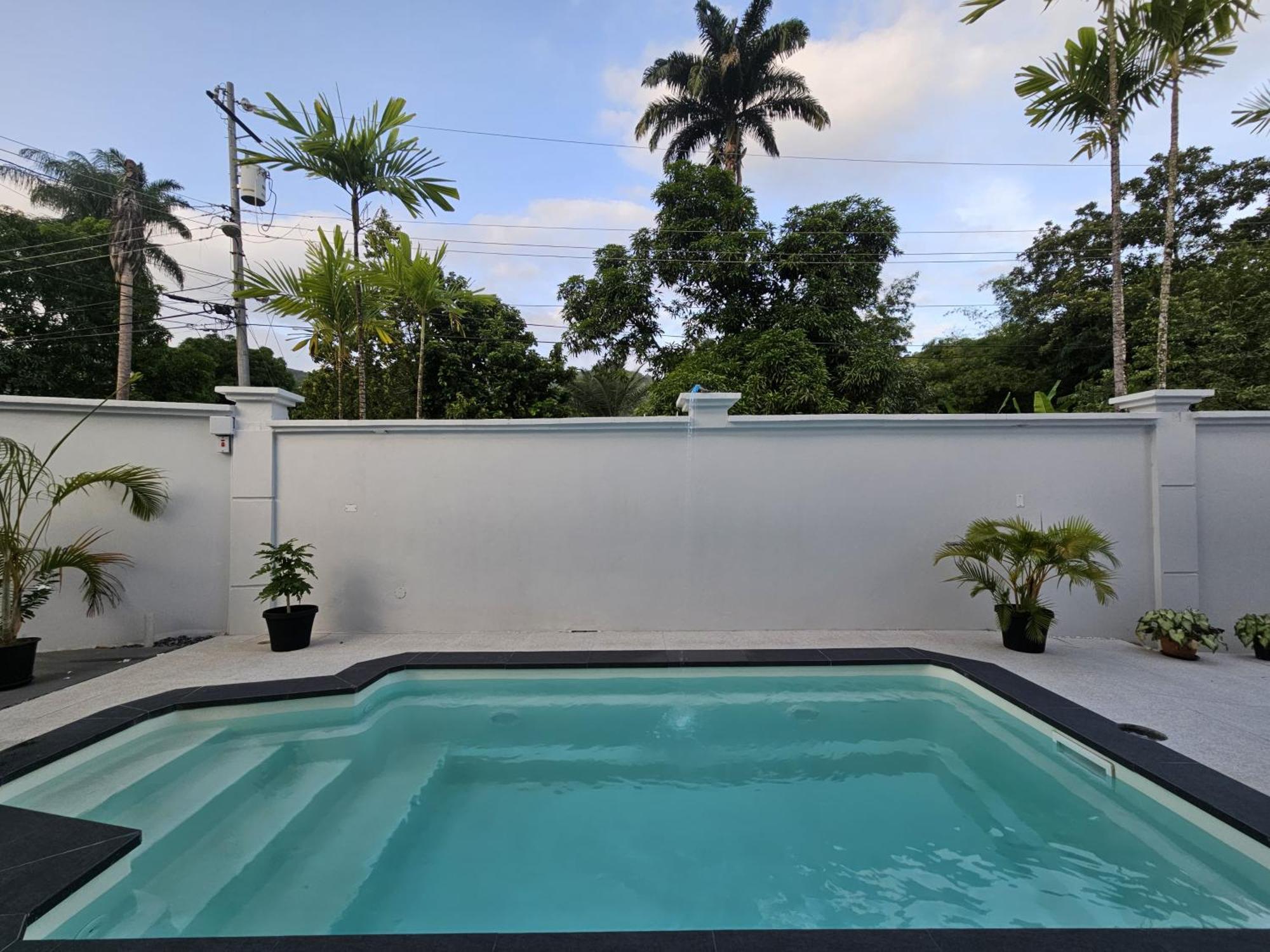 Riverside Poolside Apartment San Juan Esterno foto